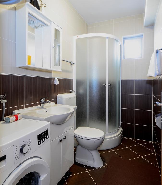 Apartments Resman Водице Екстериор снимка